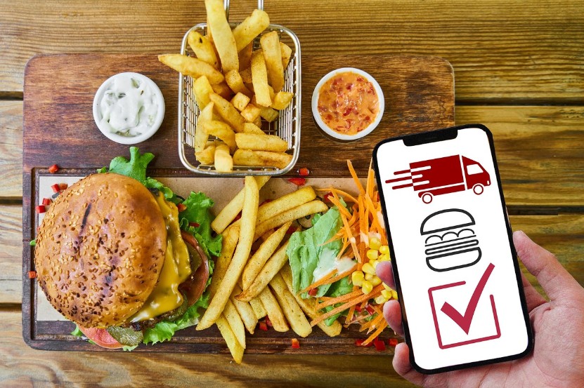 Restaurant owners allege Swiggy deducted ad charges without consent, with losses reaching Rs 20 lakhs.
The post Swiggy ran ads without restaurant partners’ consent for months, deducting up to Rs 20 lakh appeared first on MEDIANAMA.
