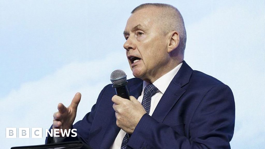 India’s aviation market is set to grow but is held back by limited long-haul capacity, says Willie Walsh.