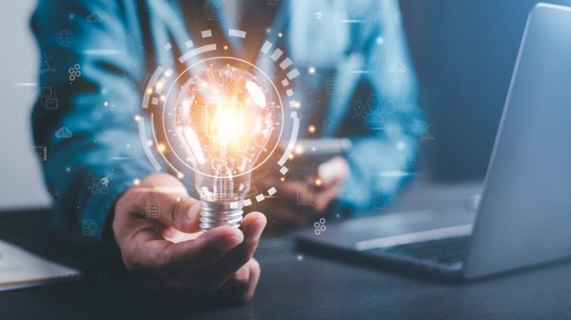 AI is exposing a critical gap: access and support are not capability. Organizations must rethink how performance is built, supported, and measured to avoid scaling inconsistency.
This post was first published on eLearning Industry.