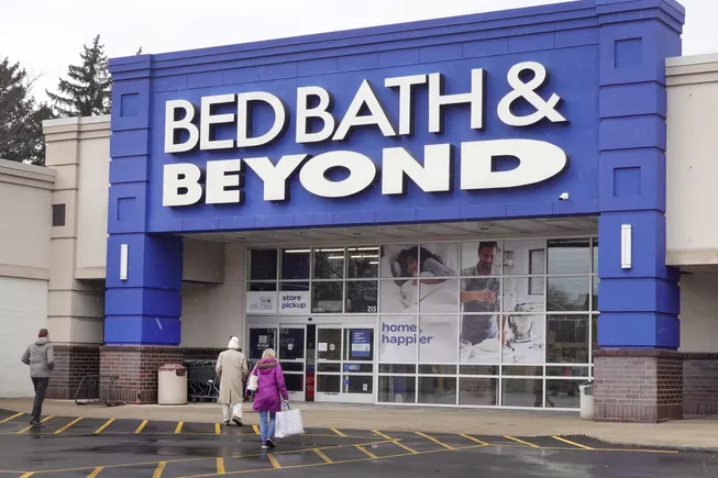 The move could offer the retailer a way to make its complex collection of brands more coherent, but it falls on Bed Bath & Beyond to do the heavy lifting.